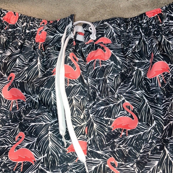 🔹4 for $30 Boys Surf Zone Flamingo Trunks, XL - Picture 3 of 7
